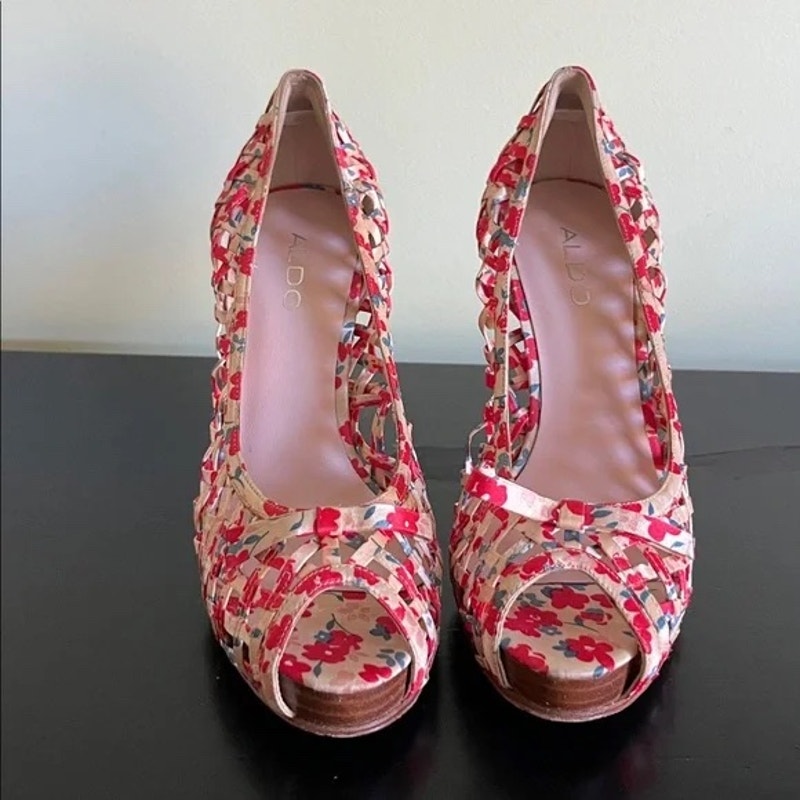Aldo Basketweave Peep Toe Platform Heels Us Size 7.5 Eu 38